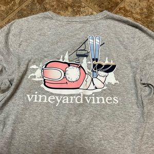 Vineyard Vines Long Sleeve Skiing Whale Shirt Size Small NWOT